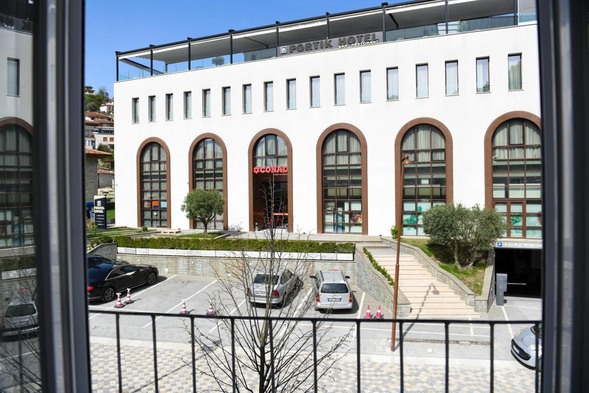 Guest House Cela City Centre Берат Екстериор снимка